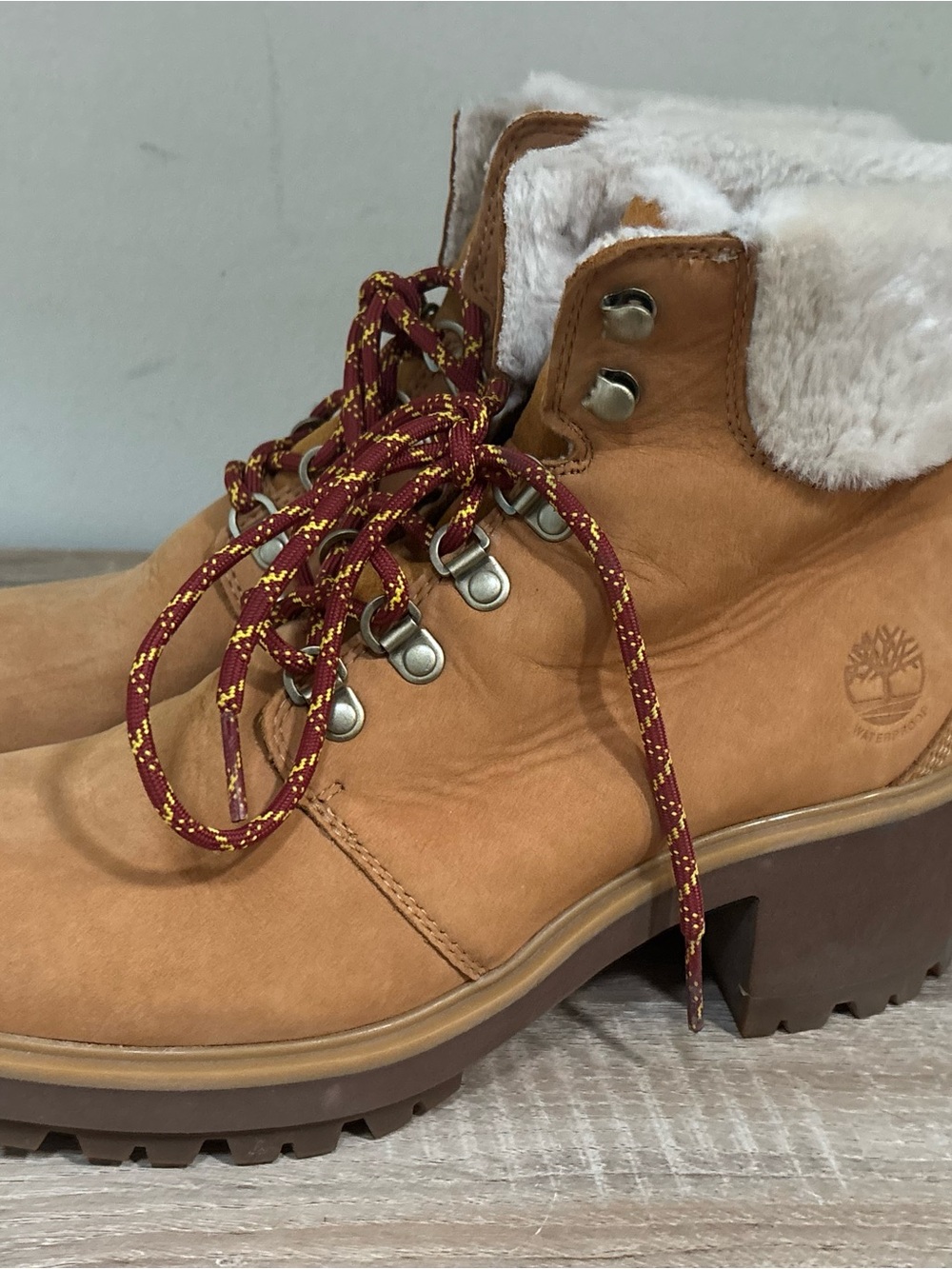 Timberland Kinsley Waterproof Boots sz 9 Women's Wheat Nubuck Lug Sole - Picture 7 of 7